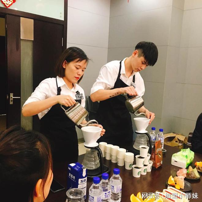 熊猫体育想开一家咖啡店需要知道什么(图4)