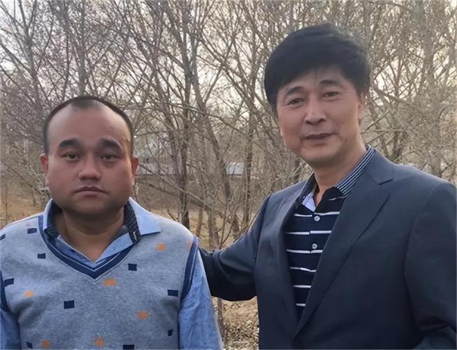 熊猫体育5年前因批评“鸿茅药酒”被跨省抓捕的医学硕士如今怎样？(图14)