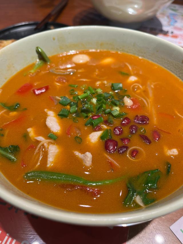 熊猫体育·(中国)官方网站武汉美食断章春夏秋冬各有妙境(图4)